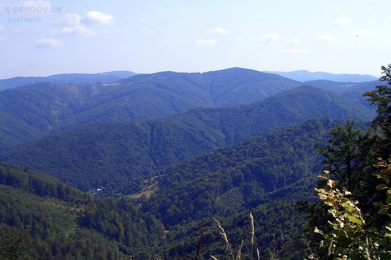 Údolie Livovskej Huty, Dvoriská