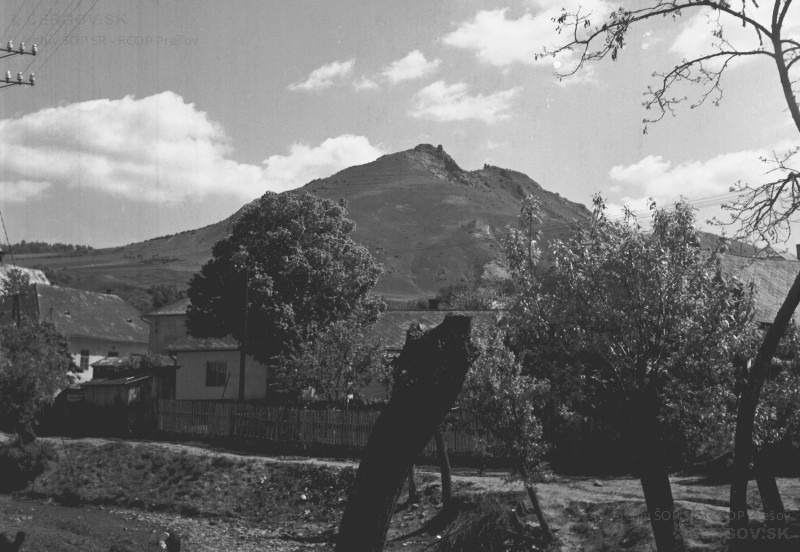 PP - Kamenický sprašový profil. Kamenický hrad. 