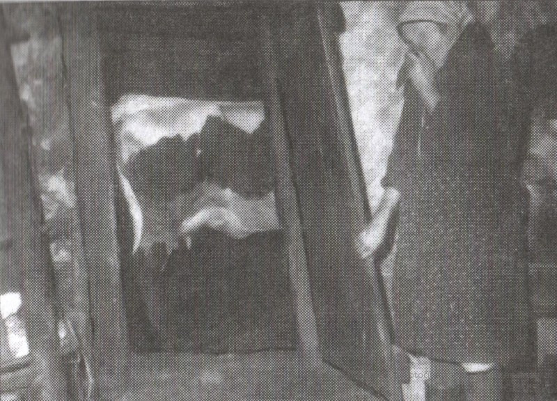 Vstup do maštale z prikletu v dome Juraja Blaščáka